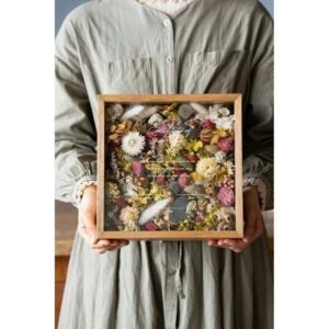 Cornice con Fiori
